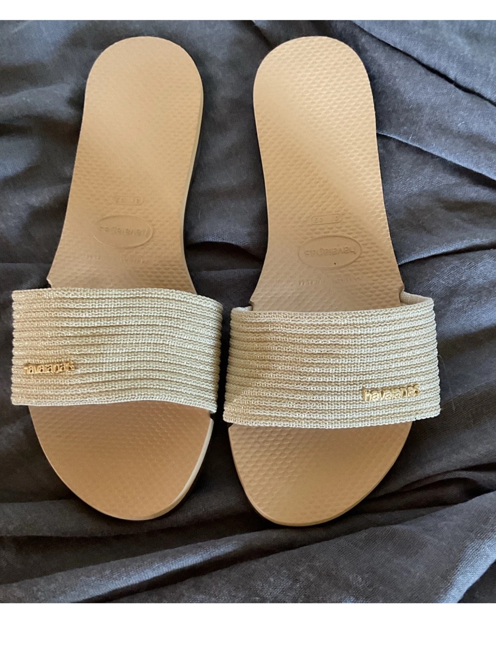 Havaianas Neutral Woven Strap Slide Sandals - Beige and Gold 11